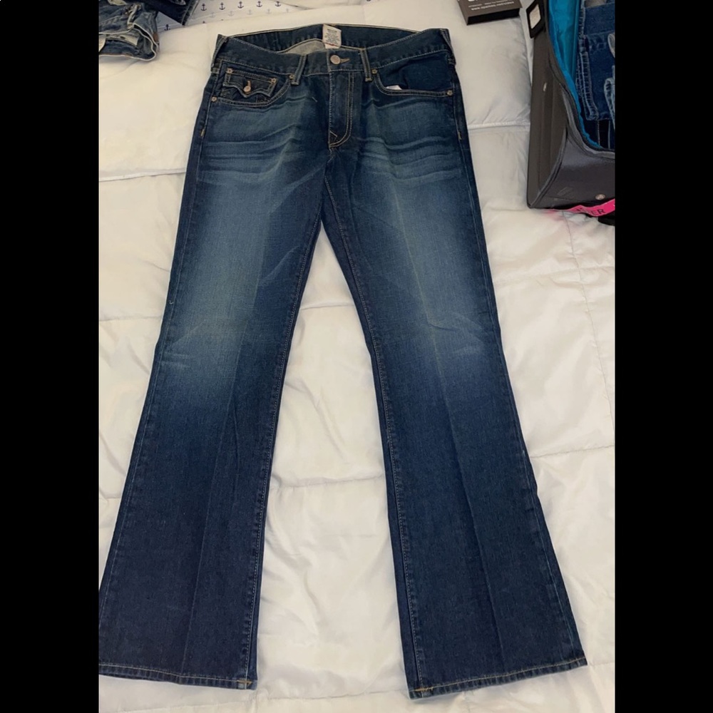 34 True Religion Jeans